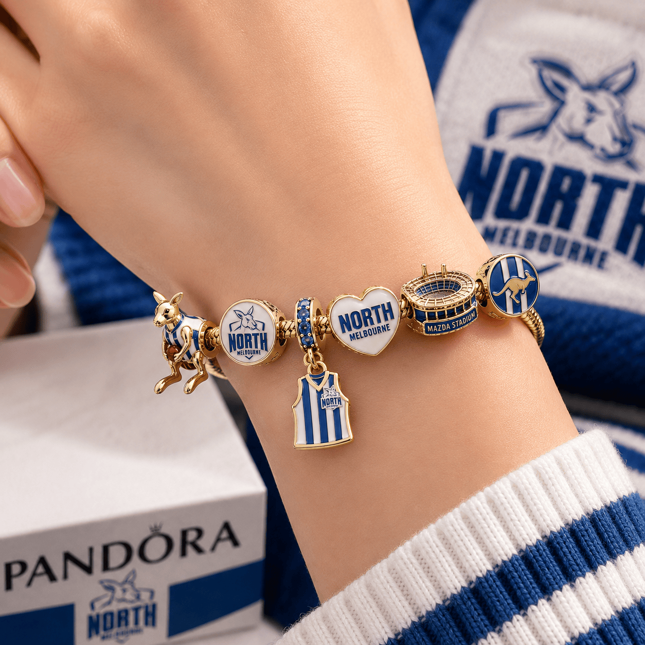 NMKS Gold Charm Bracelet Set VTH